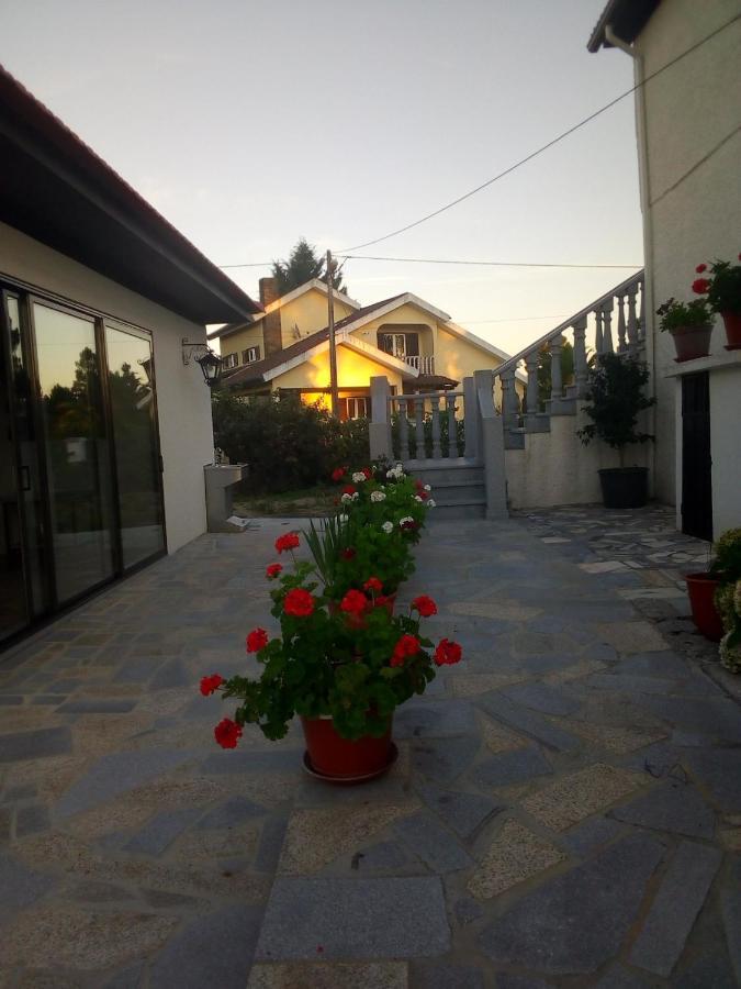 Pinheirinhos - Quinta De Sao Caetano Villa Carapito Exterior photo